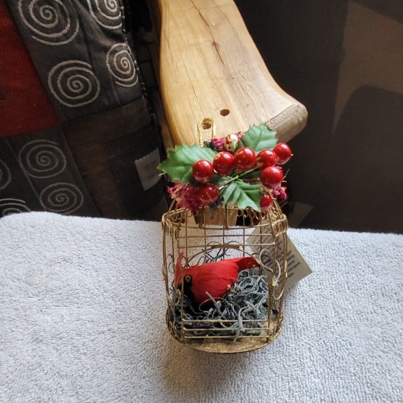 VTG WINDOWS ON NATURE CRANBERRY FEAST CARDINAL IN CAGE SUSAN A. MENZIES 1992RARE - Picture 3 of 7